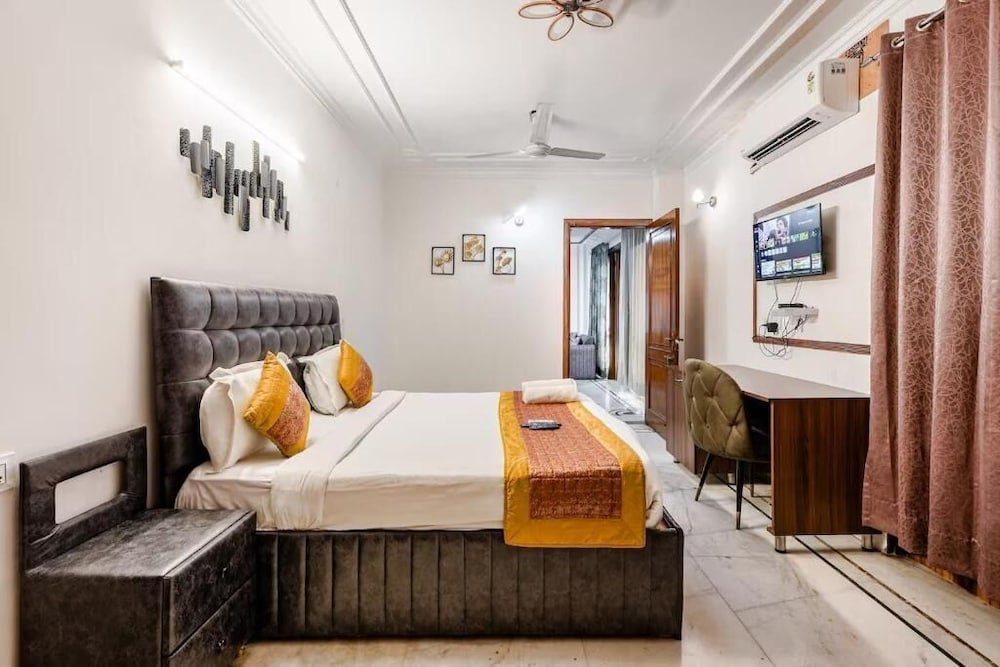 Fortune Home Service Apartment 1BHK E-30