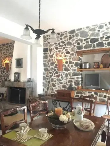 Stephania's Stone House