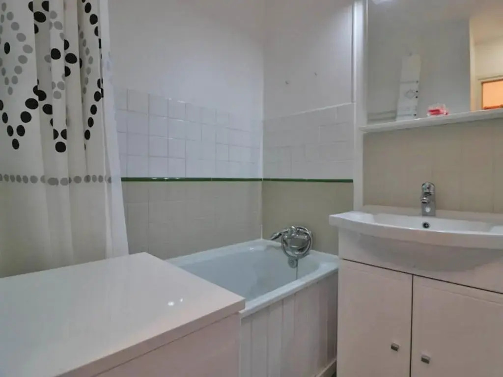 Appartement Montvalezan-La Rosière, 1 pièce, 4 personnes - FR-1-398-573