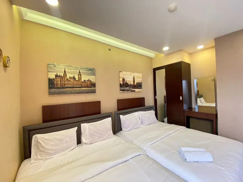 Spacious And Scenic Studio At Majesty Apartment Bandung