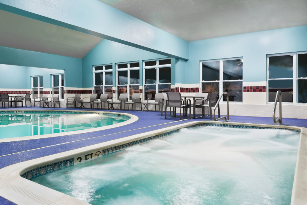 Holiday Inn Express & Suites - Columbus Airport East by IHG