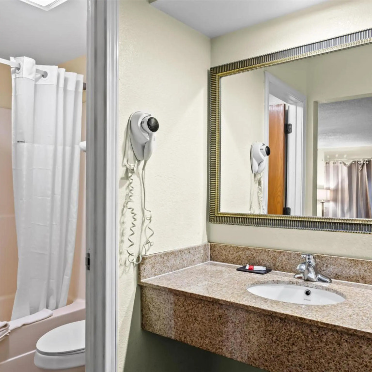 Americas Best Value Inn Grayson