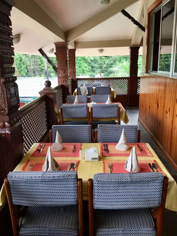 Hidden World Resort And Spa