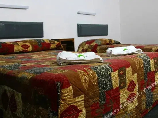 Bourbong St Motel