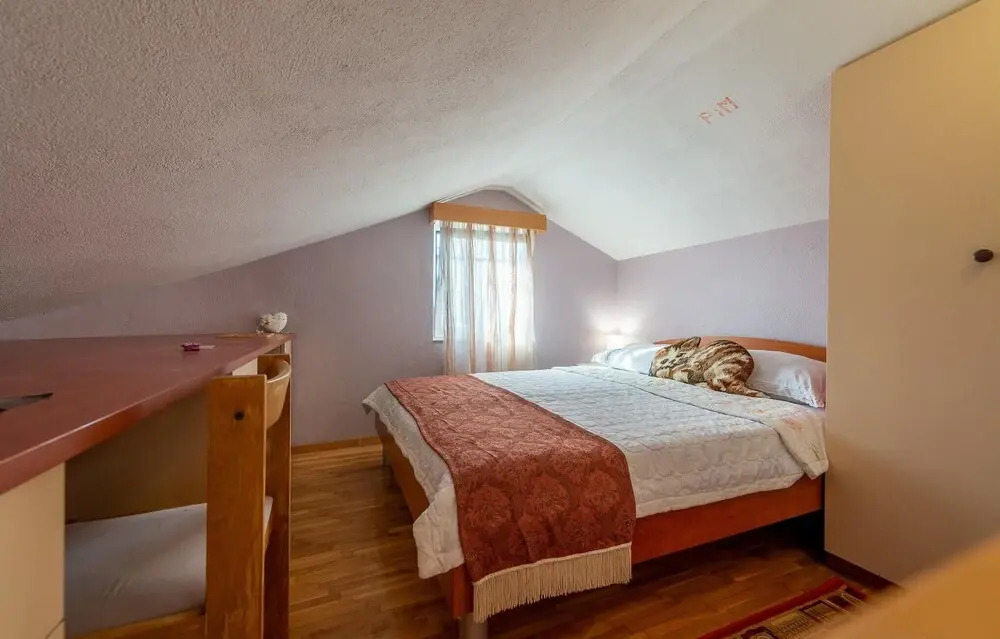 Nice Home In Zadar With Wifi