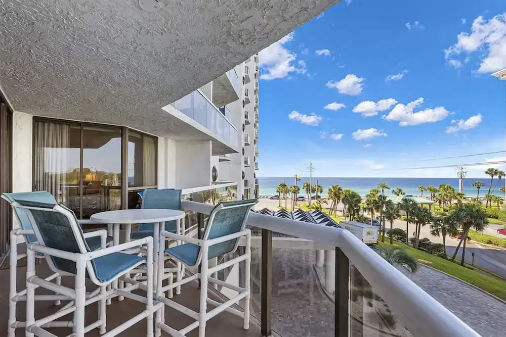 Surfside Resort #208- Emerald Dreams