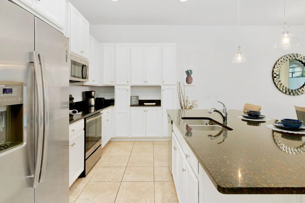 Stylish 3BR Townhouse With Pool Near Disney