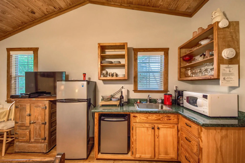 Waldrip Cabin
