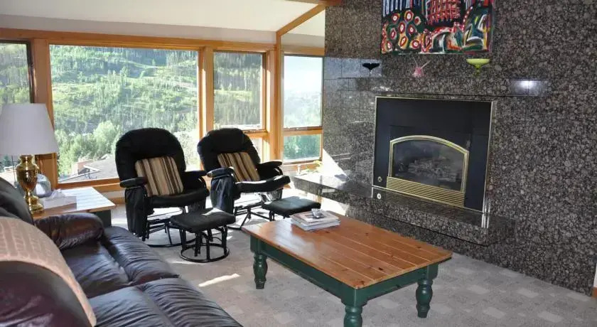 Sandstone Residences by Gore Creek Properties