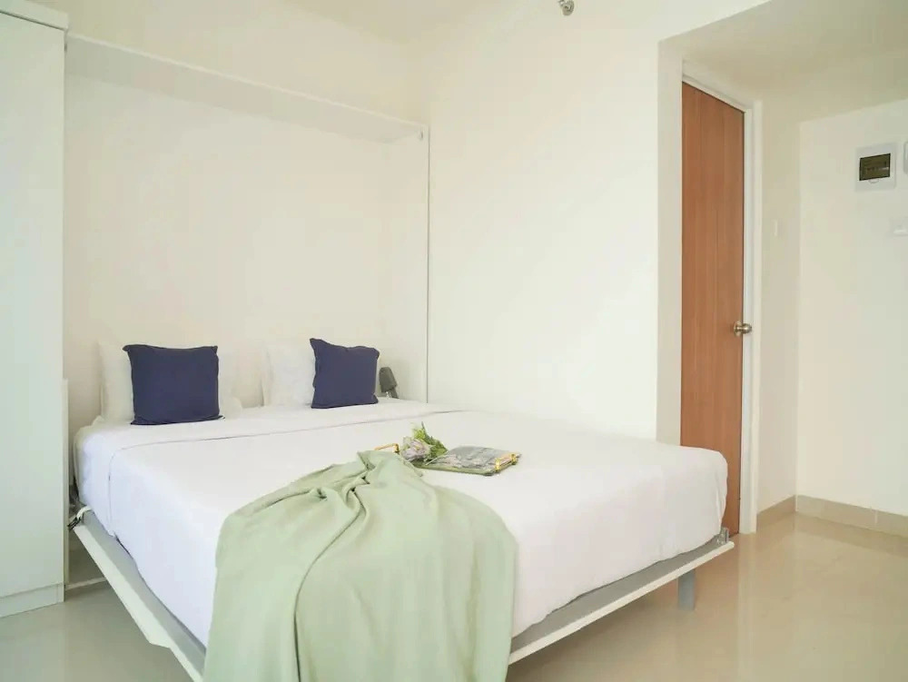 Good Deal Studio At Cisauk Point Apartment