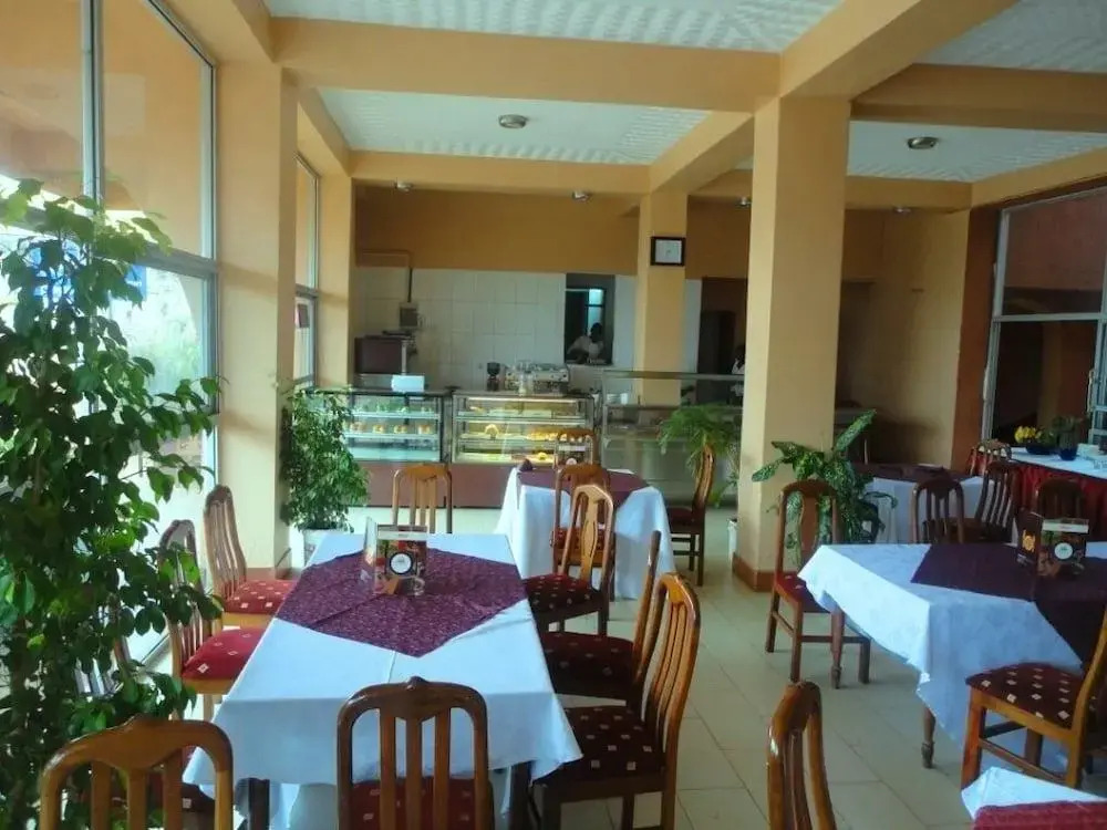 Entebbe Flight Motel