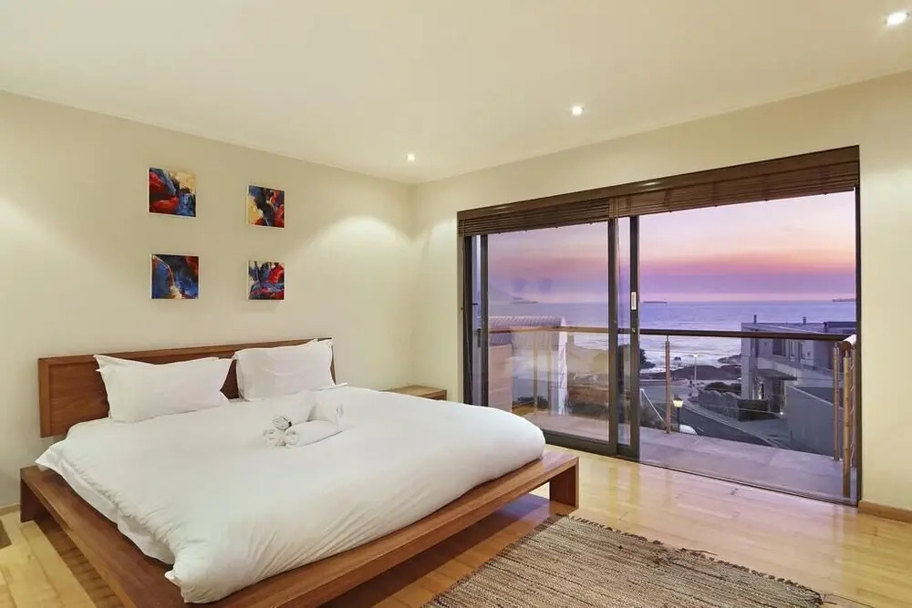 Biccard Blouberg Villa