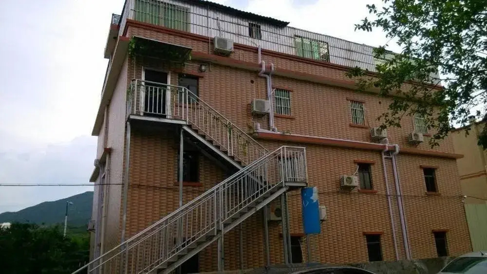 Shenzhen Westbay Apartment