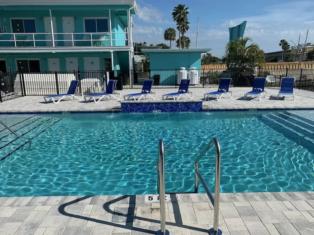 Sea Jay Motel and Marina