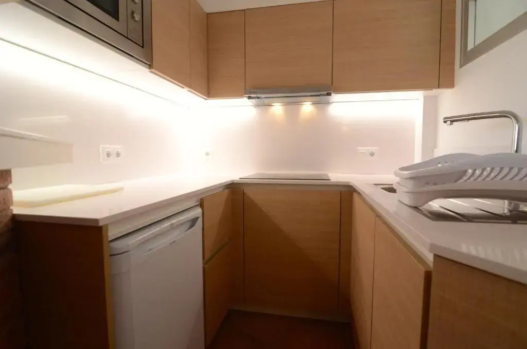 Medes Park I 4-5