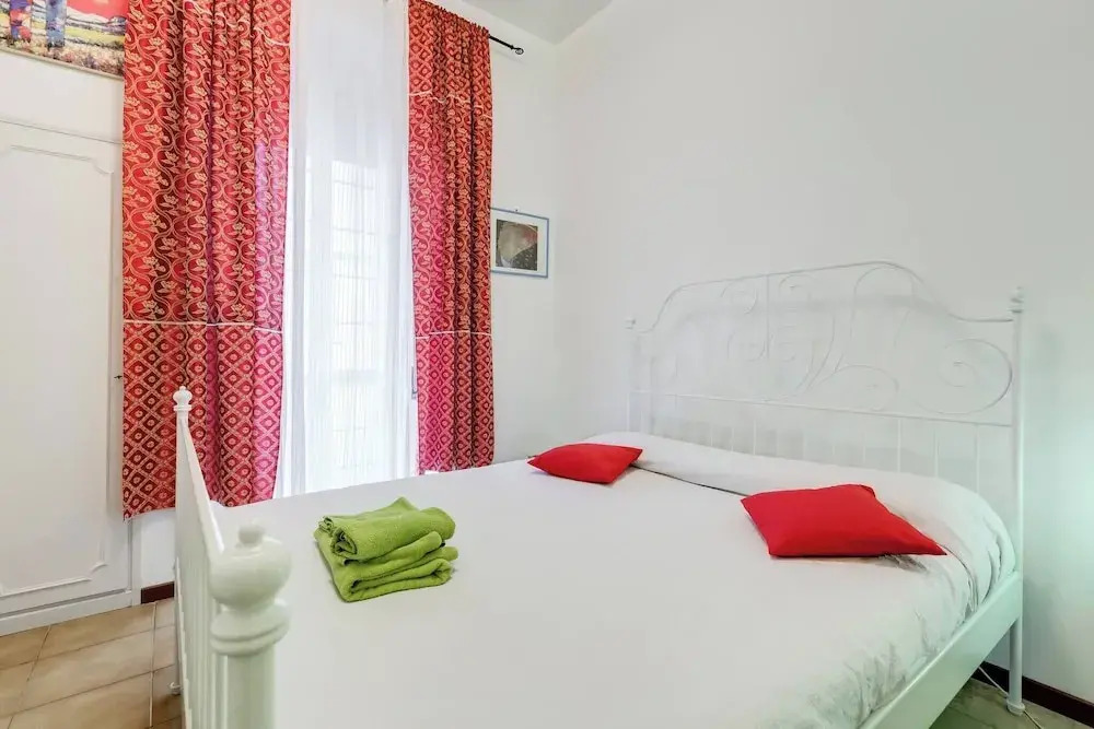 Charming Trastevere Apartment in Heart of Rome