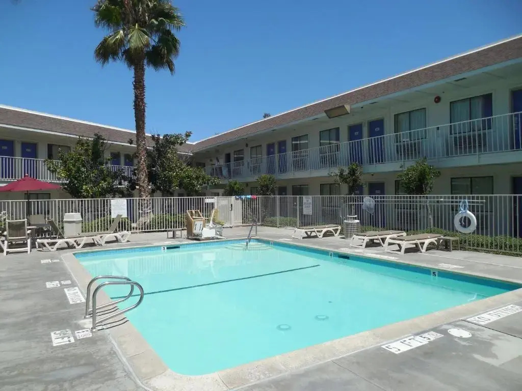 Motel 6-Temecula, CA - Historic Old Town