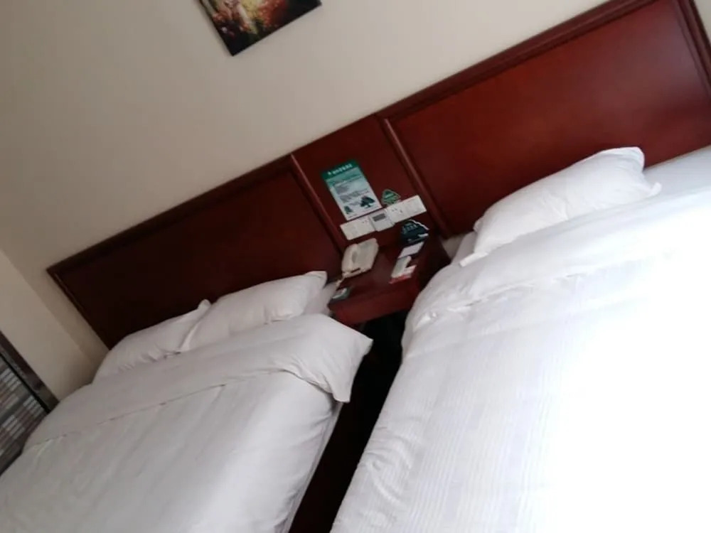 GreenTree Inn JiangSu YanCheng JianHu ShangGang Bus Station Freeway 204 Express Hotel