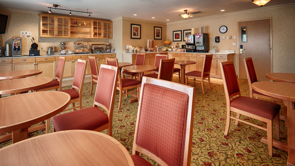 Best Western PLUS Langley Inn