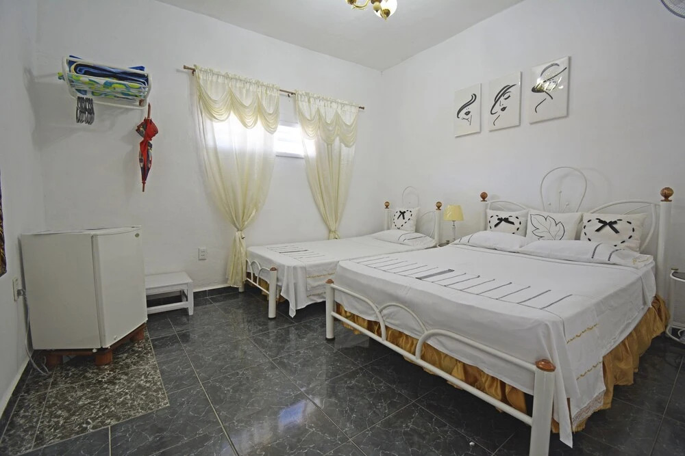 Hostal Carlos y Odalis