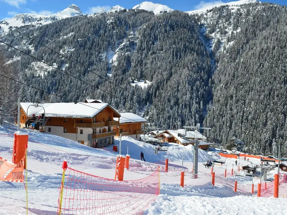 Comfortable Apartment Located at the ski Slopes in Valfréjus