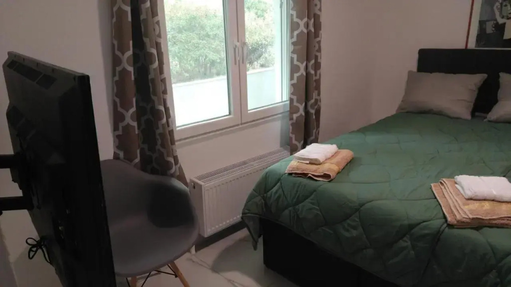 New!90sqm10minAirport2bedrooms