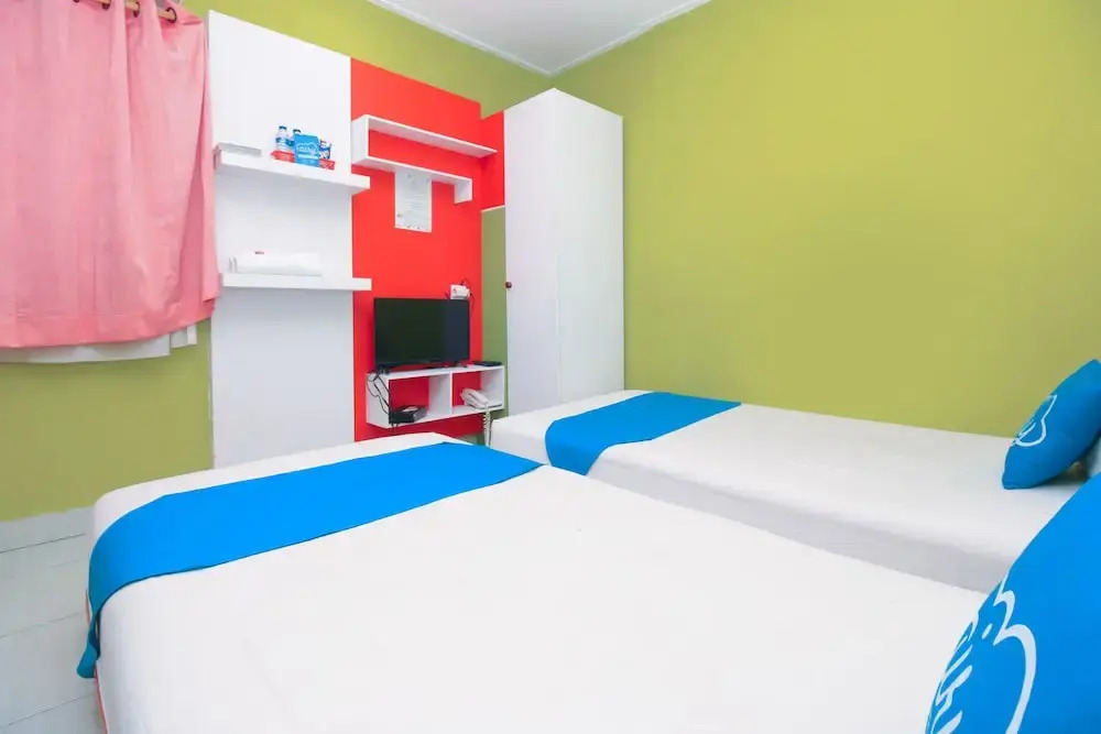 Airy Eco Syariah Tebet Stasiun Cawang Asem Baris Raya 158