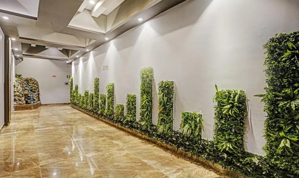 Treebo Trend Zara Grand Inn