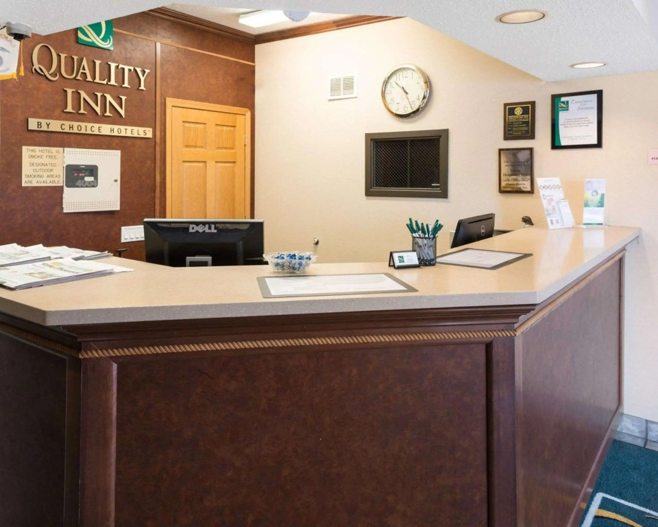 Quality Inn Lakeville North
