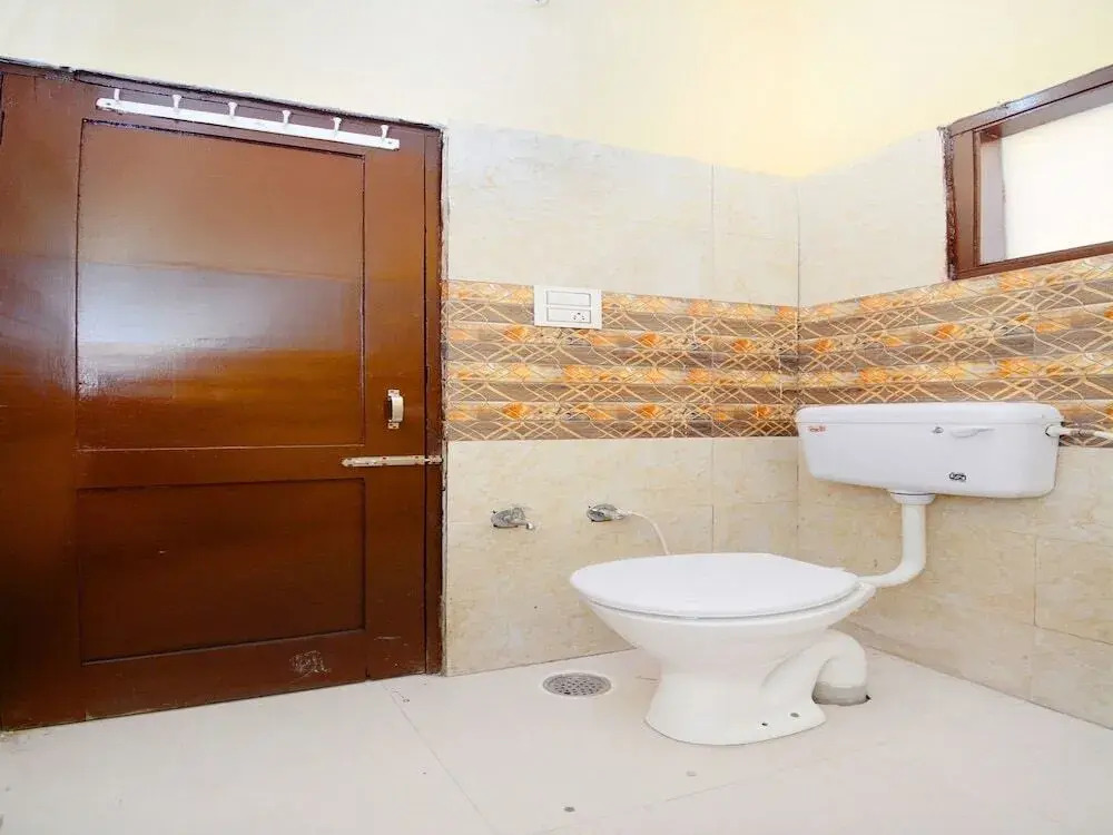 Gursimran Complex By OYO Rooms