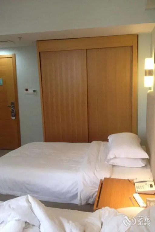Milanhua Hotel