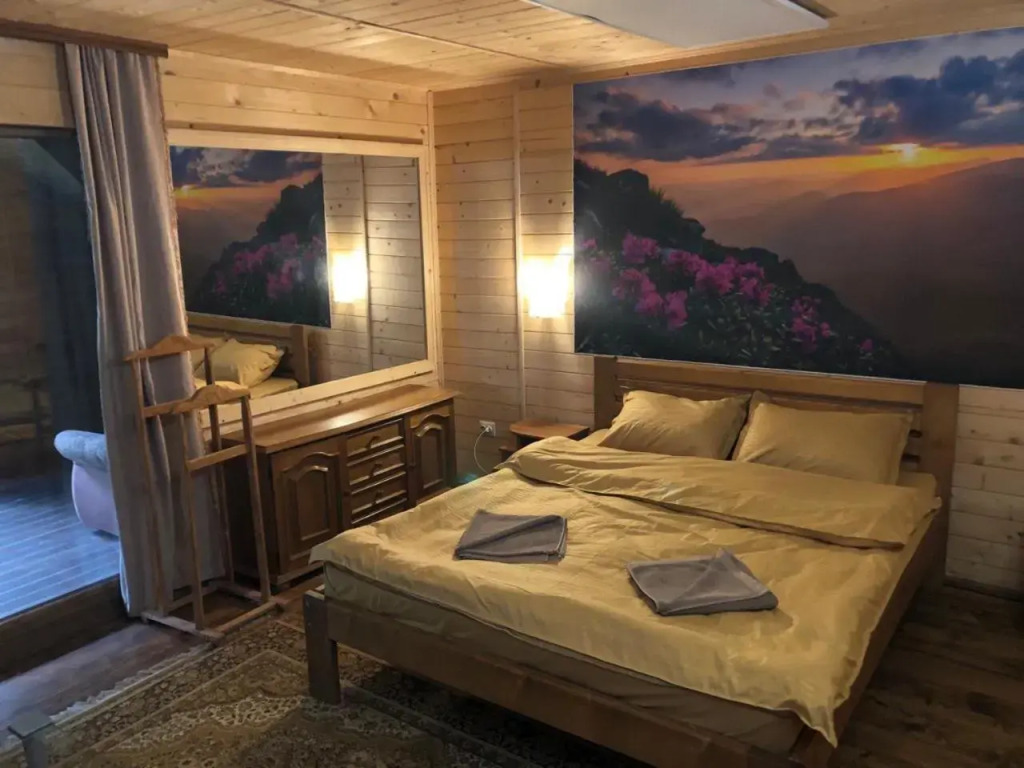 4 Mountains Hotel