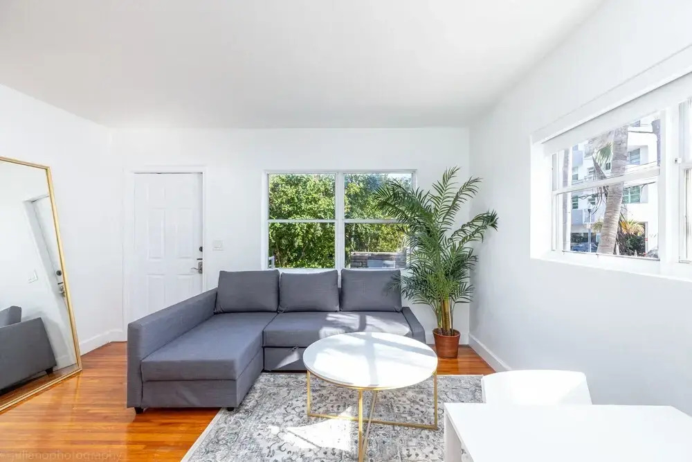 Hidden Gem in South of Fifth Retreat