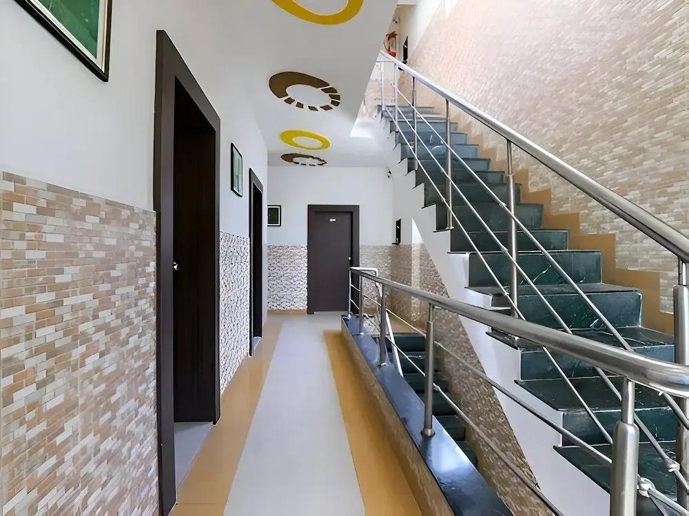 Hotel Atithi - Opposite Shreeji Hospital