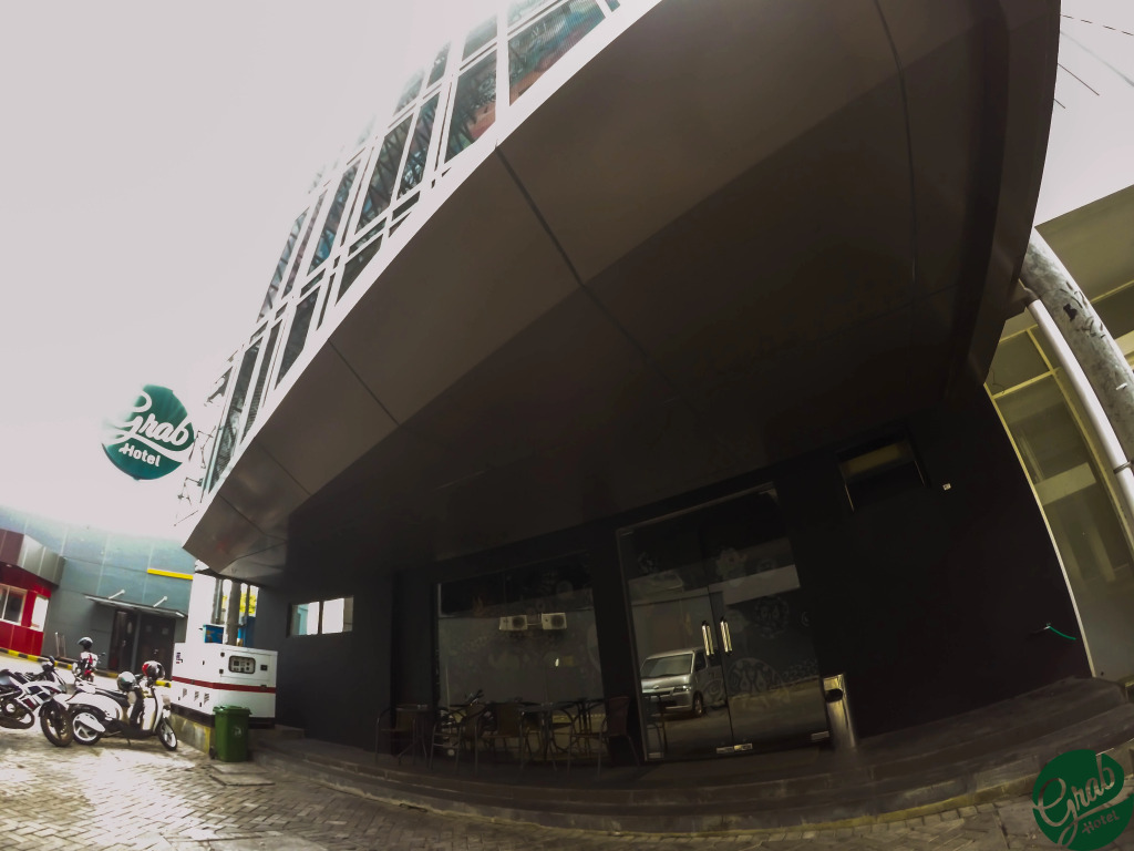 Grab Gresik