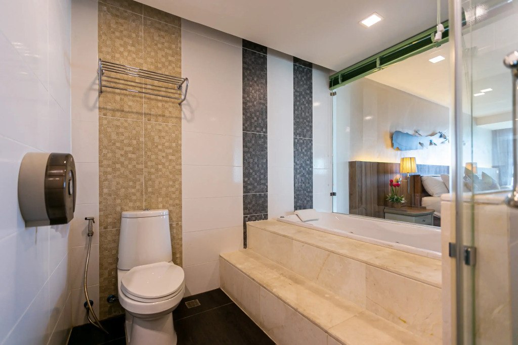 Grand Ratchapruek Hotel