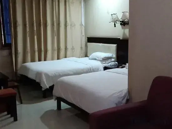 Yinhe Hotel