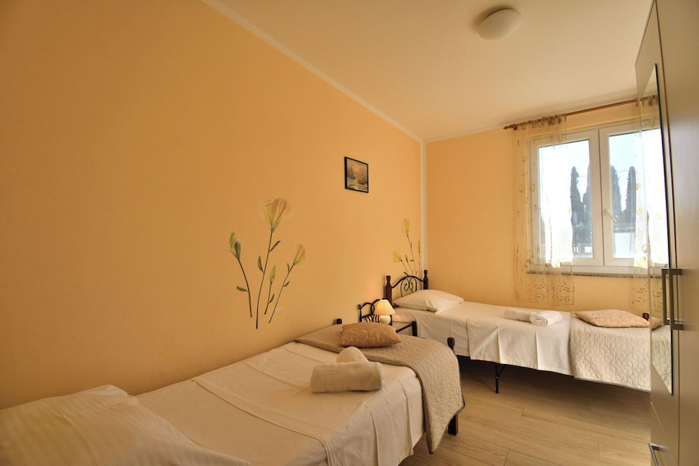 Apartment Nadica