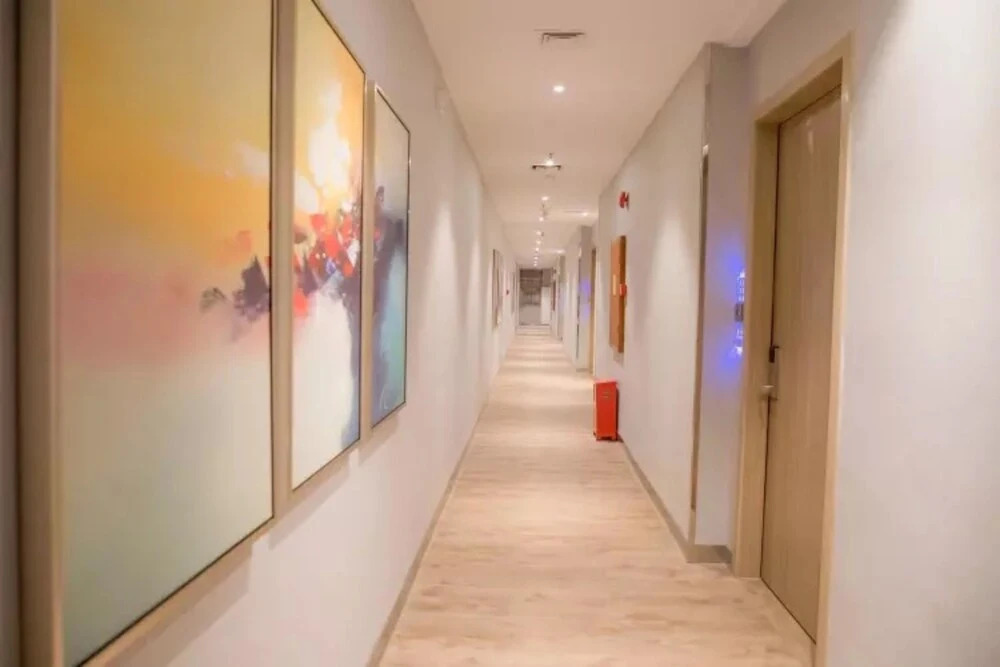 Jingtai Lidu Hotel