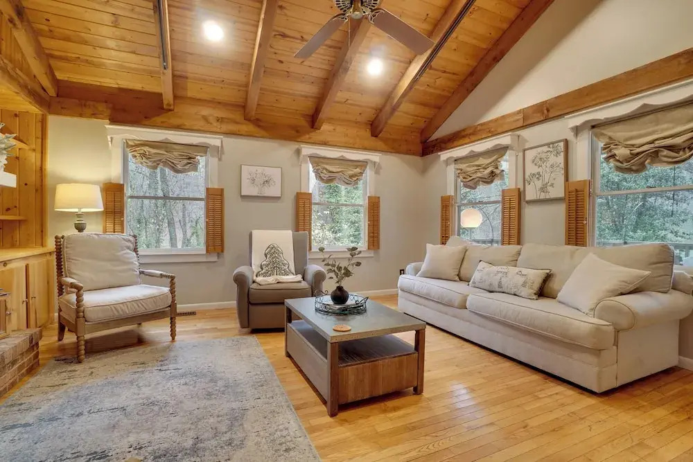 5 Forested Acres! Peaceful Retreat 4 Mi to Helen