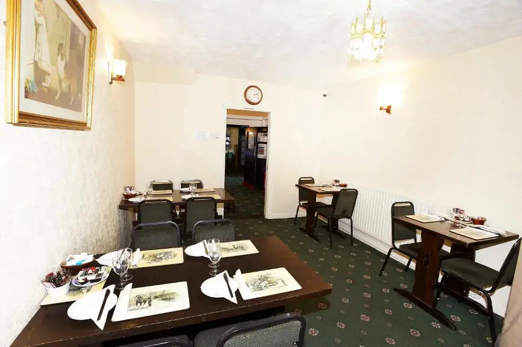 The Black Swan Inn