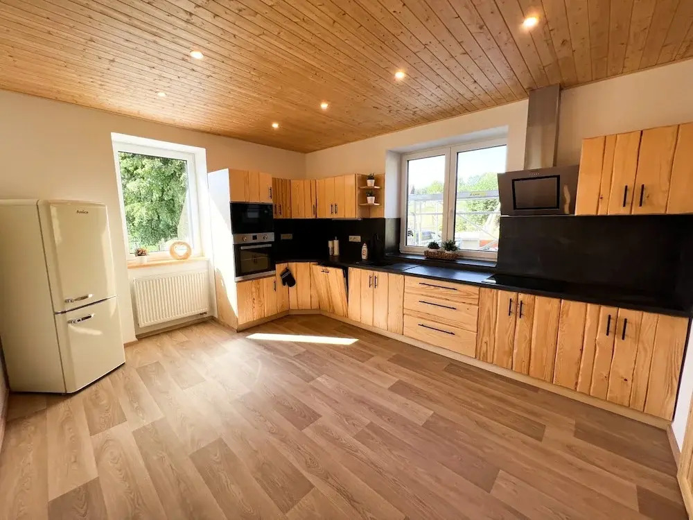 Villa in Bohemia With hot tub