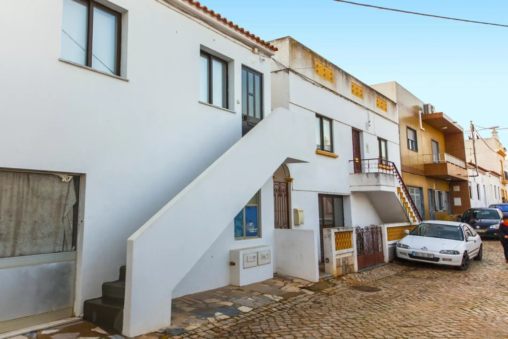 B16 - Casa dos Montes in Alvor