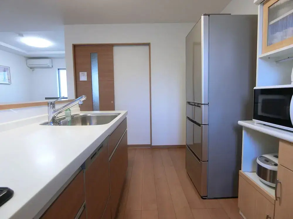 eRapos House Imamiya