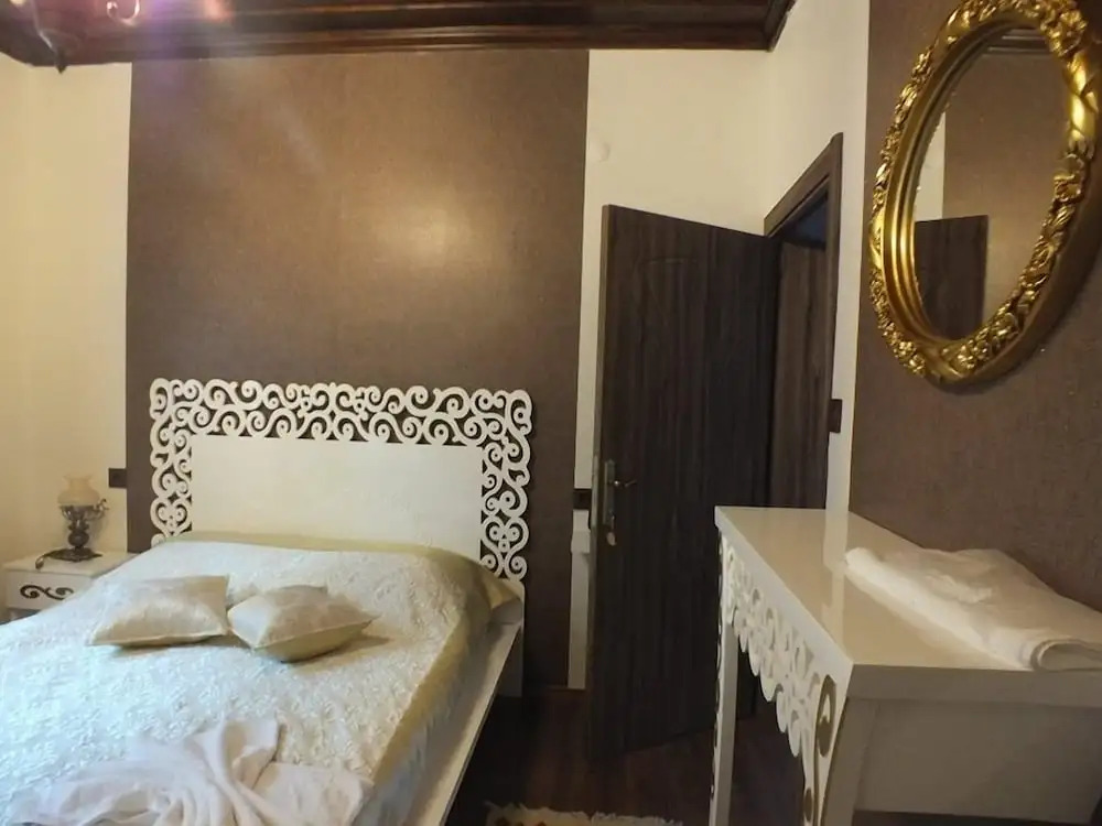 Akcasu Konuk Evi