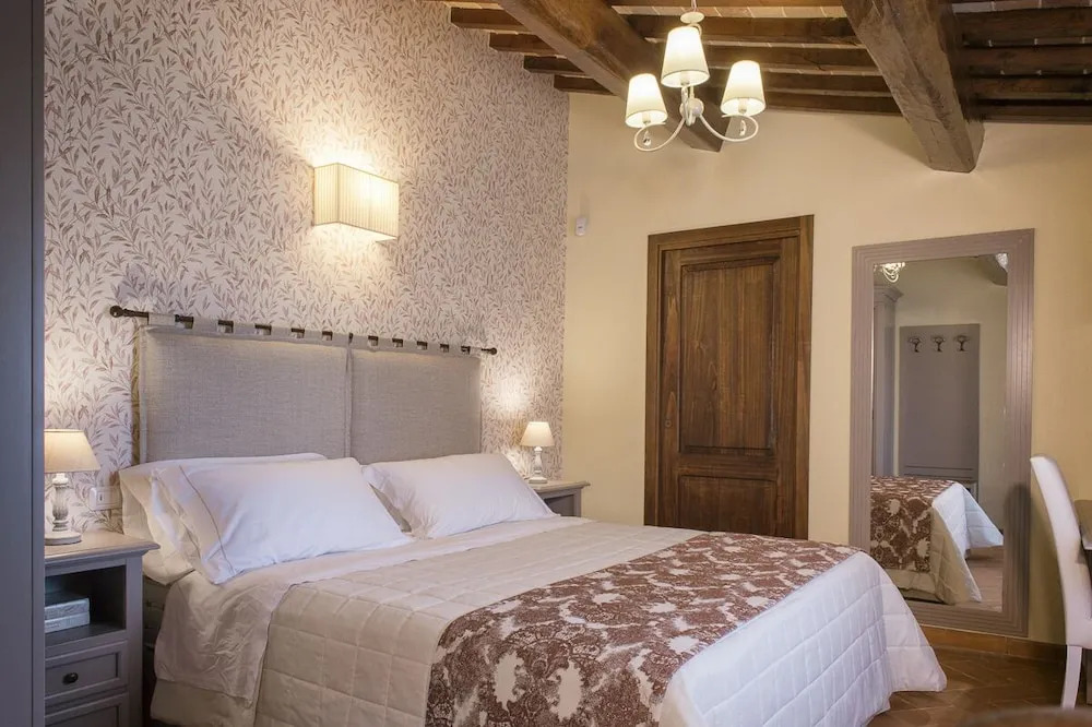 Borgo Sant'Apollinare