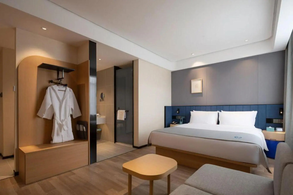 LANOU Hotel Yangquan Stadium