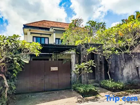 The Lavana Villa Singgahan Jimbaran - 3 Bedroom Villa