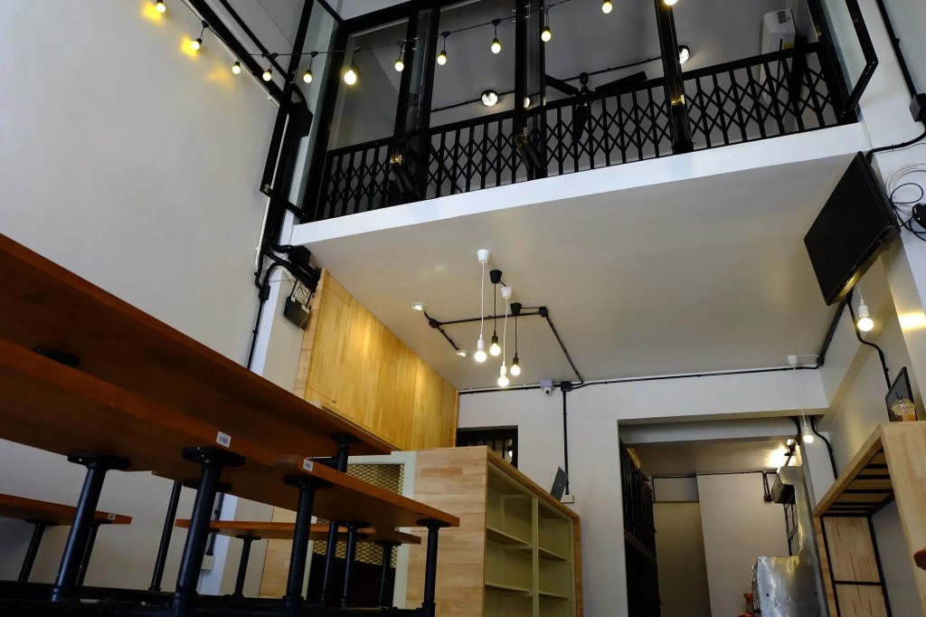 Sleep Owl Hostel