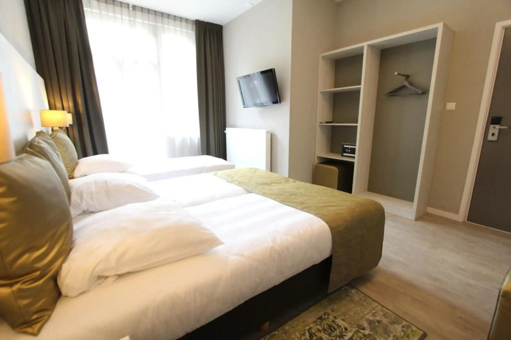 Apple Inn Hotel